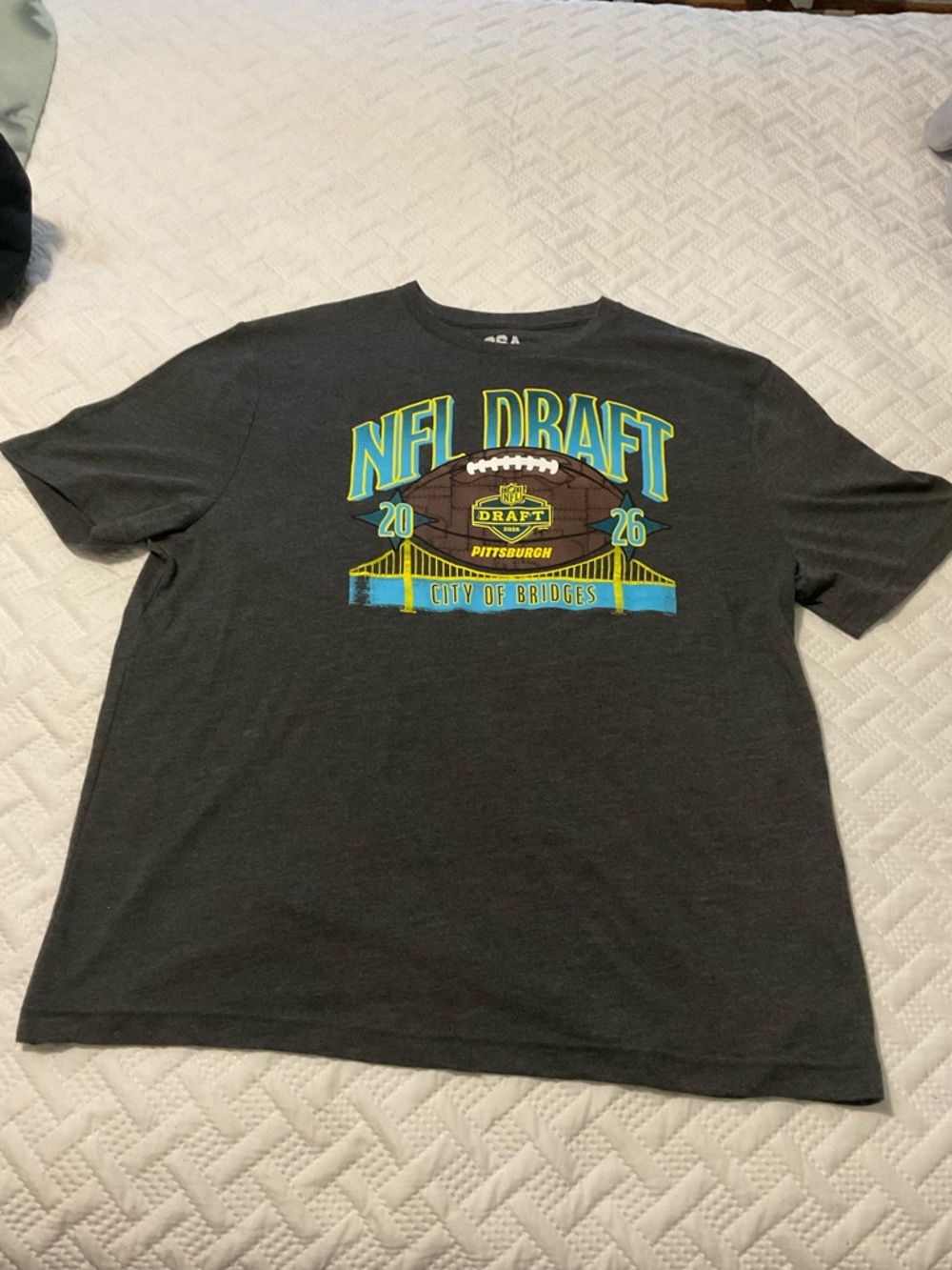 NFL Draft Day 2026 Pittsburgh T-Shirt. New. Unworn. Men’s XL.